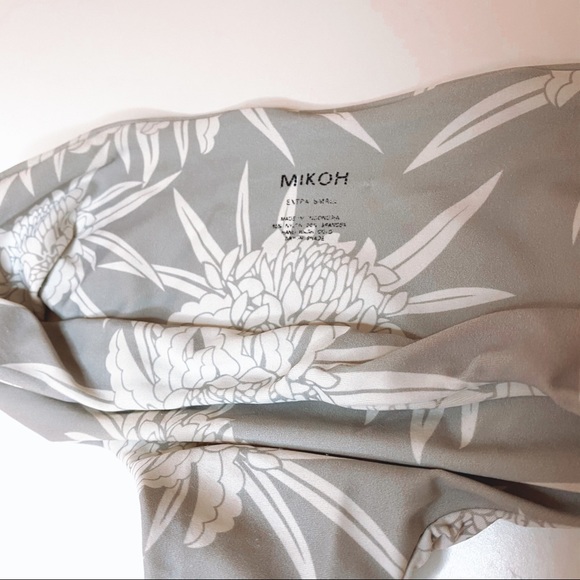 Mikoh bundle - Picture 3 of 5